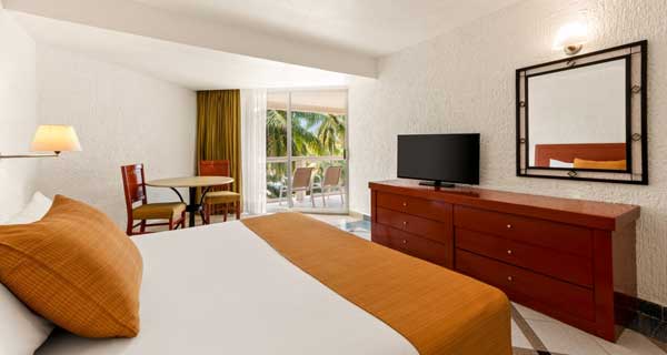 Accommodations - Park Royal Beach Ixtapa - All Inclusive - Ixtapa, Mexico